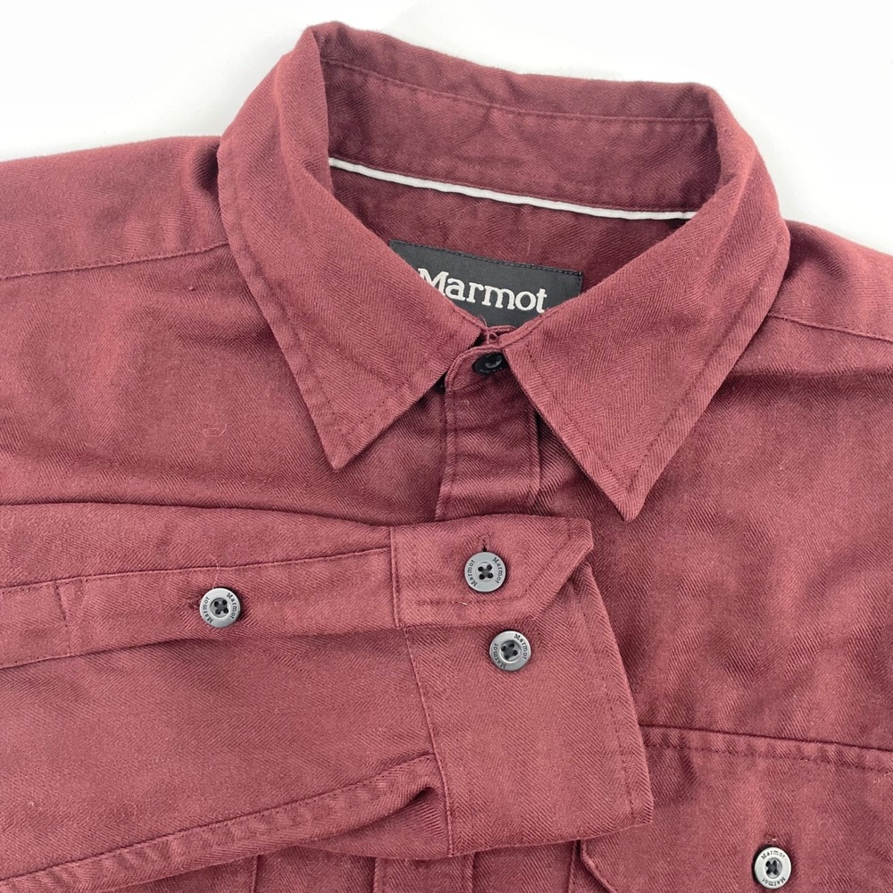 Marmot Men's Long Sleeve Button Down Shirt Burgundy Herringbone Size Medium